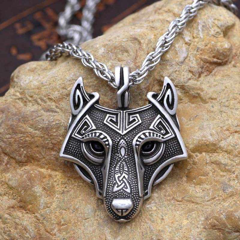 Wolf Handcrafted Chain (Limited Edition)